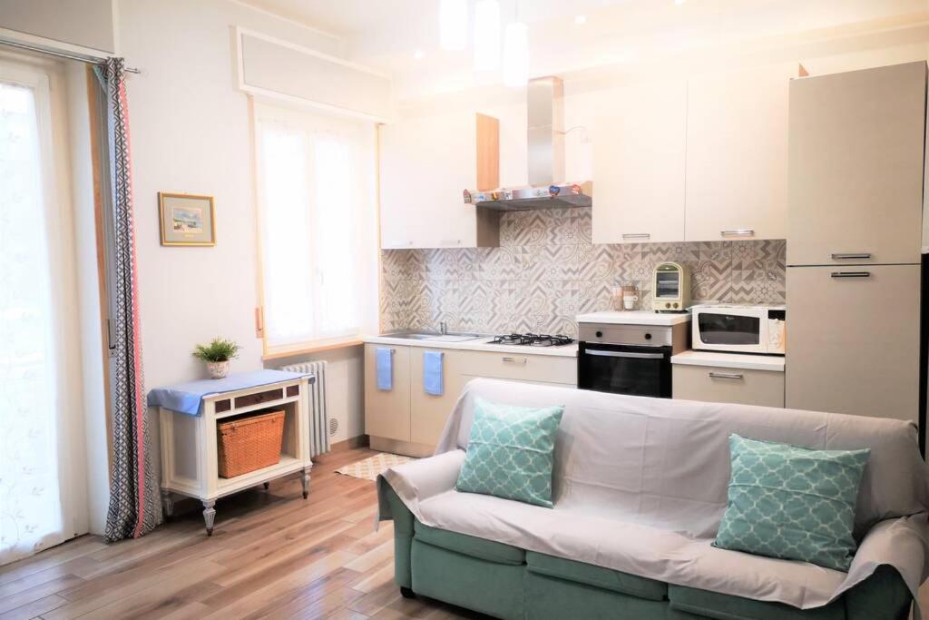 Delizioso Appartamento Cosy Ristrutturato Parma Exterior foto